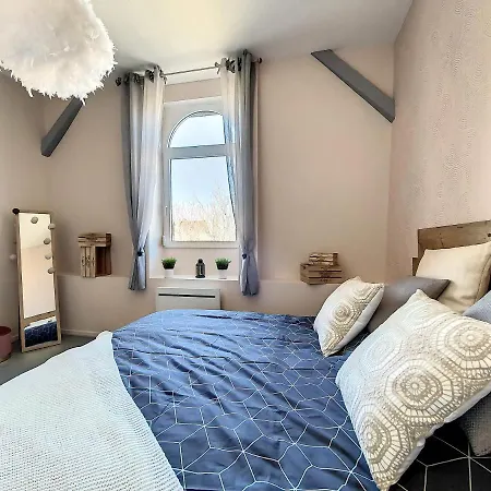 Chez Nat&mat- Gare- Parking Gratuit Apartmán