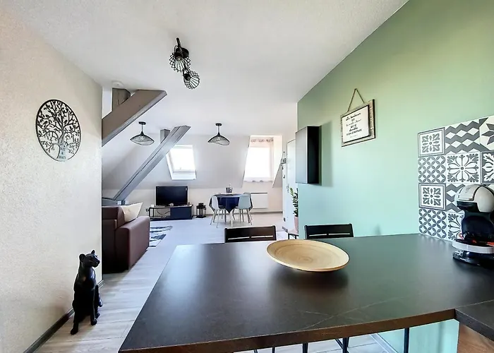 Appartement Chez Nat&mat- Gare- Parking Gratuit Colmar